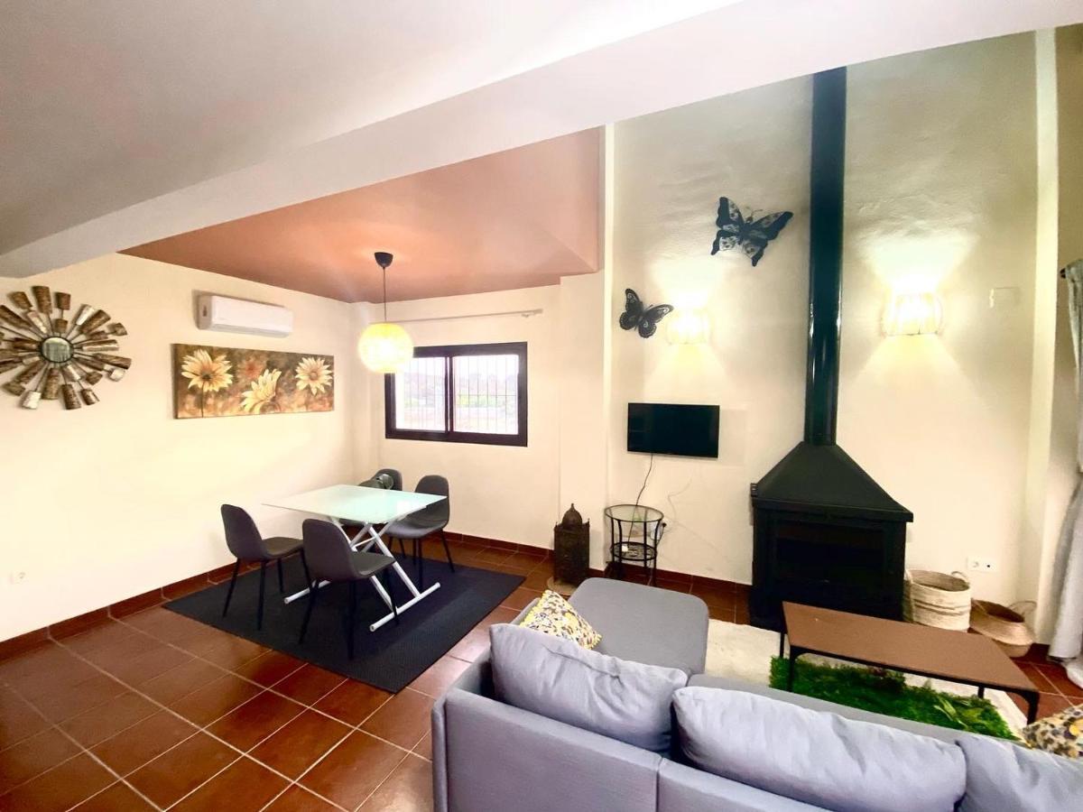 Casita Rural Sierra De Sevilla, Combina Una Maravilla Eksteriør billede