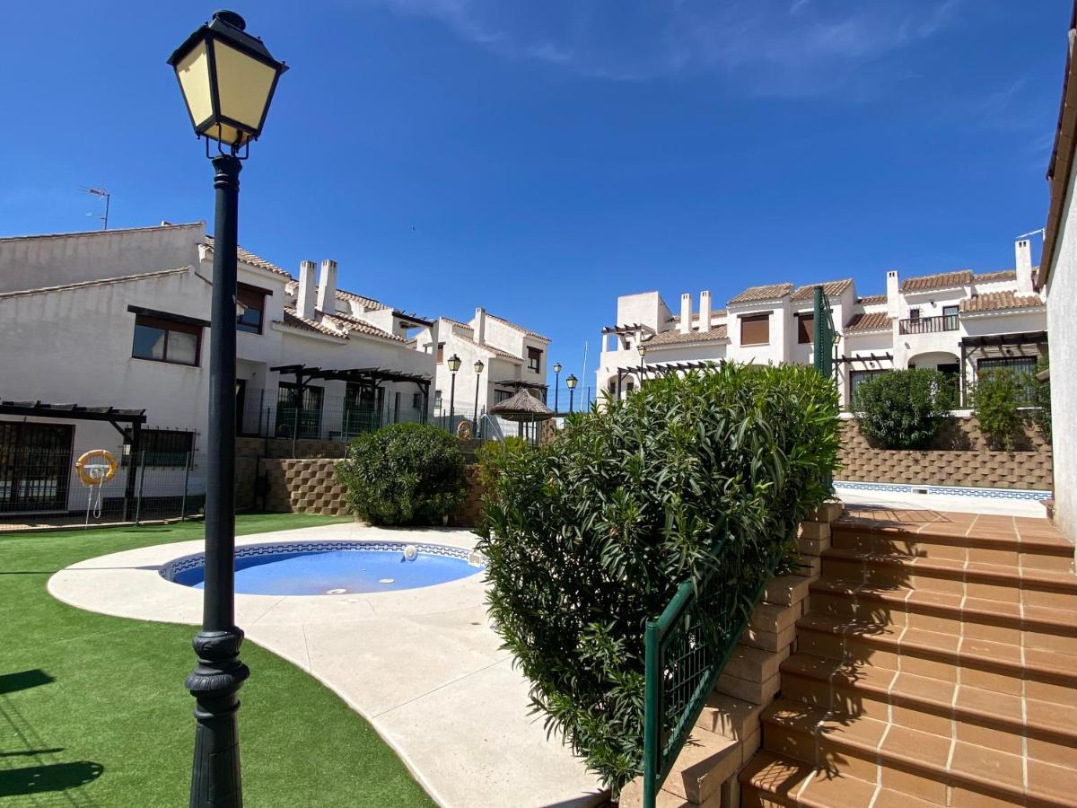 Casita Rural Sierra De Sevilla, Combina Una Maravilla Eksteriør billede